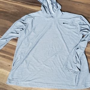 Nike hooded long sleeve